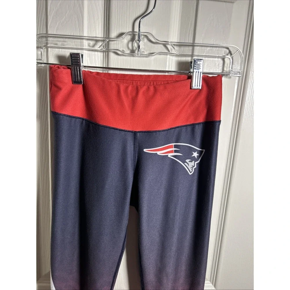 NFL Team Apparel Women's New England‎ Patriots Leggings size XS